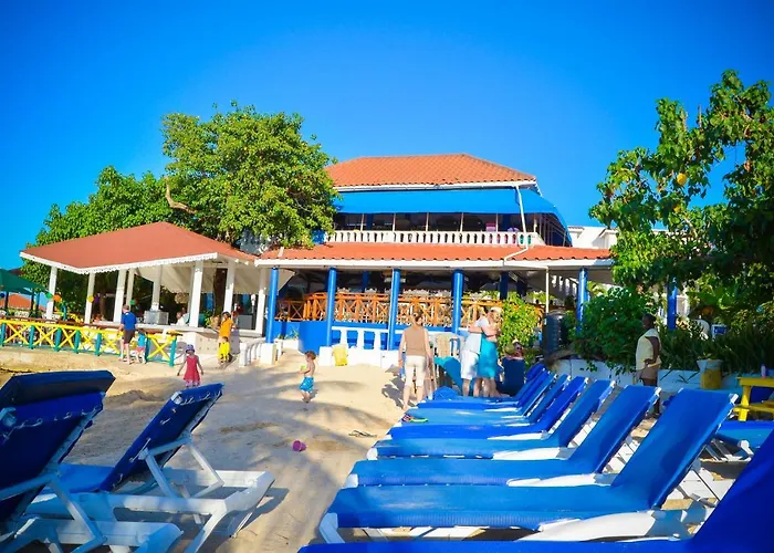 Resort Franklyn D &
